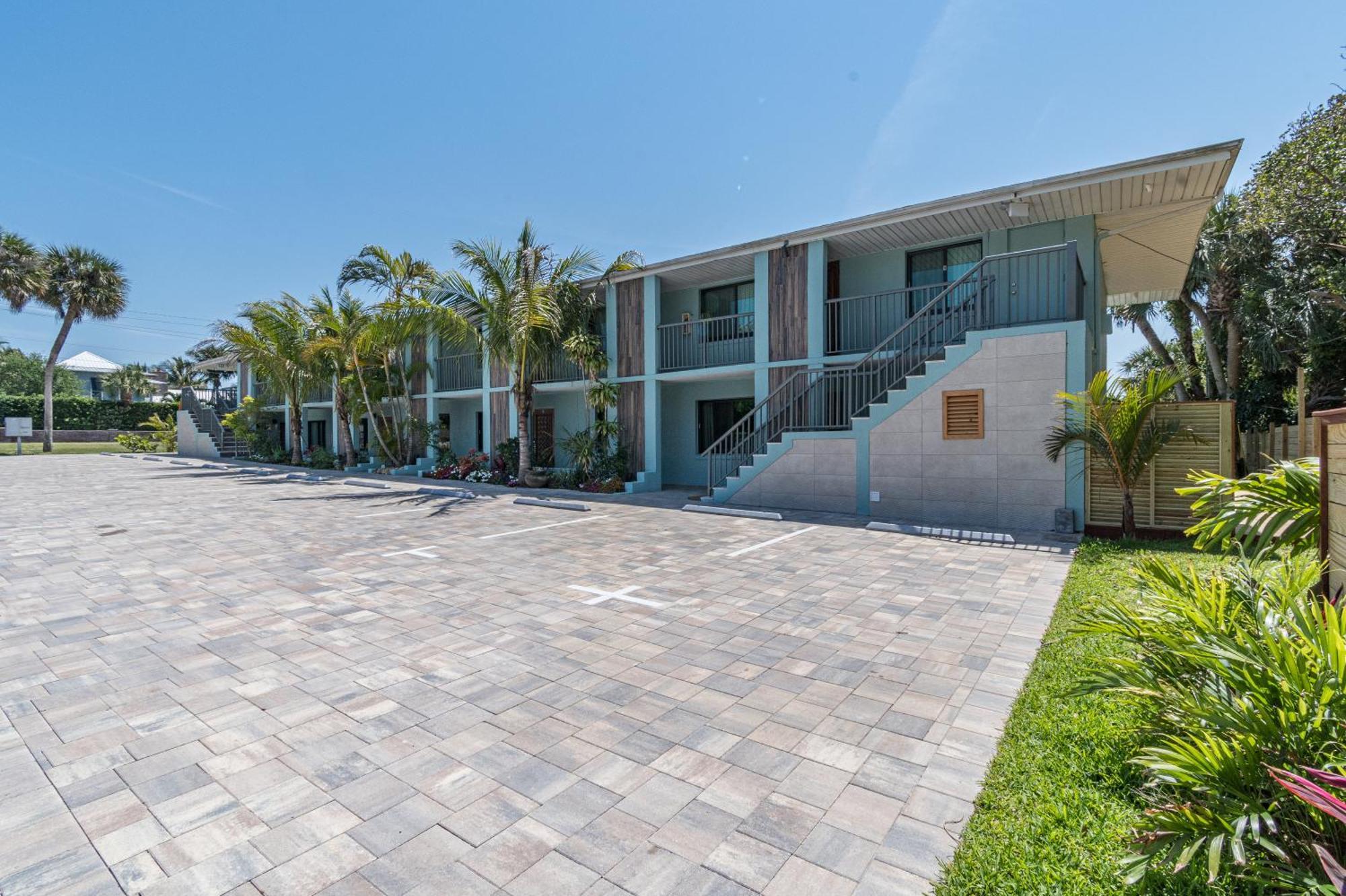 Aparthotel 400 South Cocoa Beach Exterior foto